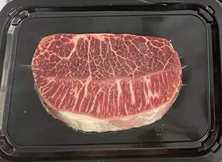 Plastic Tray Vacuum Skin Sealing Machine with Food Grade Stainless Steel and 6061 Anodized Aluminum Mold for Fast Food Packaging